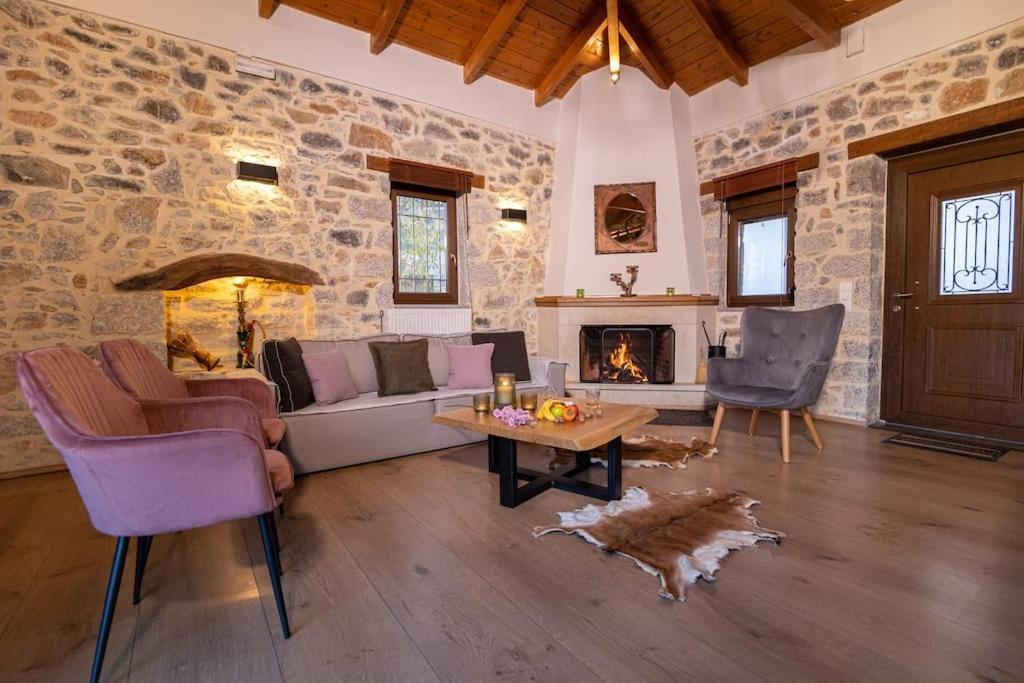 Lasithi Luxury Villa Mesa Lasithi Buitenkant foto