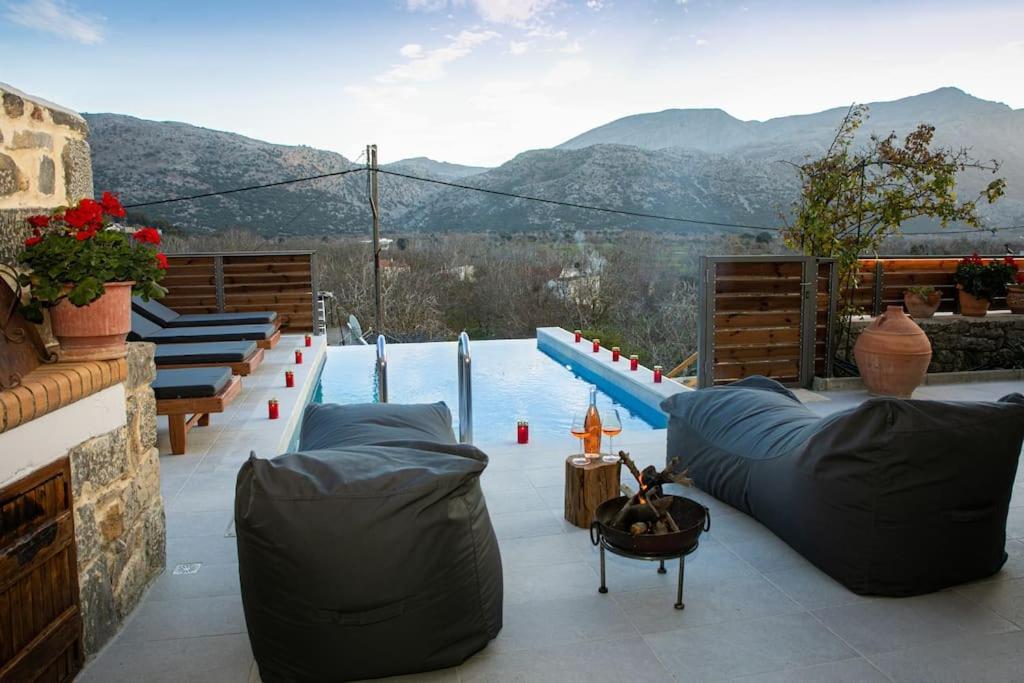 Lasithi Luxury Villa Mesa Lasithi Buitenkant foto